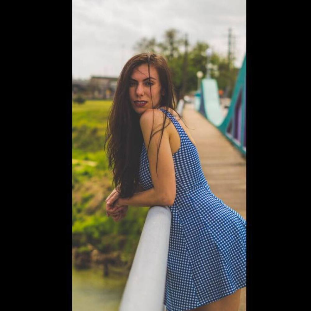 Meet your Posher, Cassy